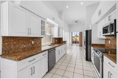 7848 Travlers Tree Drive, Boca Raton, FL 33433 - Photo 16