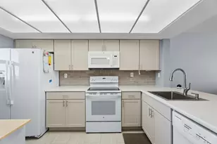 10310 S Ocean Dr, Jensen Beach, FL 34957 - Photo 4