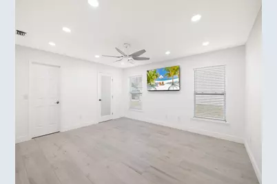 3350 13th Street SW, Vero Beach, FL 32968 - Photo 22