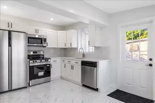 161 SE Celestia Ct, Port Saint Lucie, FL 34983 - Photo 1