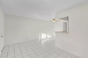 31 Lake Vista Trail, Port Saint Lucie, FL 34952 - Photo 16