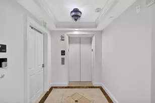 3800 N Ocean Dr, Singer Island, FL 33404 - Photo 10