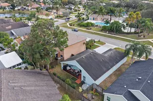 103 Saratoga Blvd E, Royal Palm Beach, FL 33411 - Photo 38