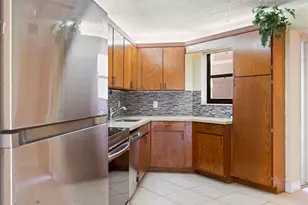 5701 Camino Del Sol, Boca Raton, FL 33433 - Photo 2