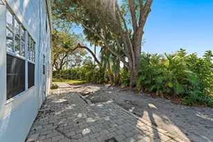 18213 SE Fairview Cir, Jupiter, FL 33469 - Photo 44