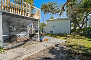 18213 SE Fairview Cir, Jupiter, FL 33469 - Photo 40