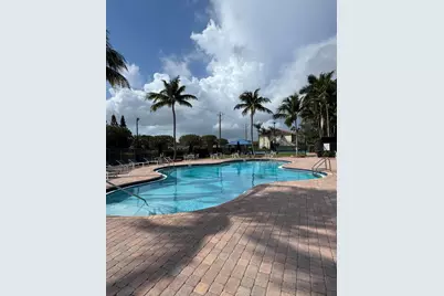 3033 N Evergreen Circle, Boynton Beach, FL 33426 - Photo 16