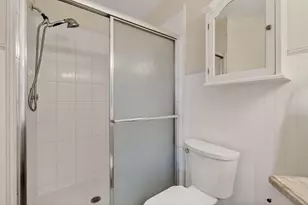 111 Weybridge Cir, Royal Palm Beach, FL 33411 - Photo 26