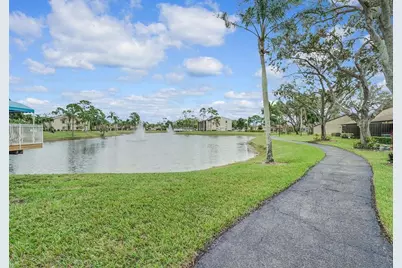 540 Shady Pine Way #B, Greenacres, FL 33415 - Photo 32