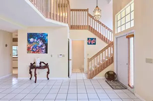 18205 SE Fairview Cir, Jupiter, FL 33469 - Photo 4