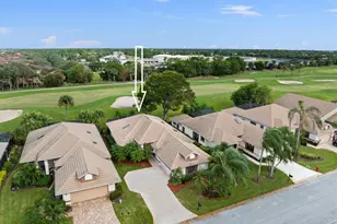 435 SW Jefferson Cir, Port Saint Lucie, FL 34986 - Photo 2