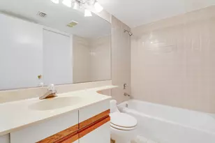 122 Bay Colony Dr N, Juno Beach, FL 33408 - Photo 38