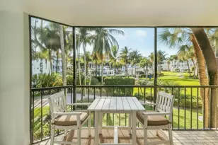 122 Bay Colony Dr N, Juno Beach, FL 33408 - Photo 4