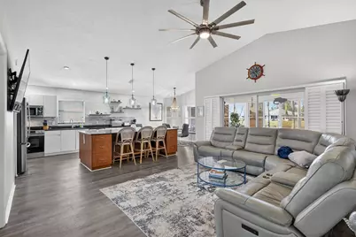 6655 Alemendra Street, Fort Pierce, FL 34951 - Photo 8