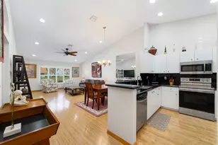 6105 Lake Hibiscus Dr, Delray Beach, FL 33484 - Photo 4