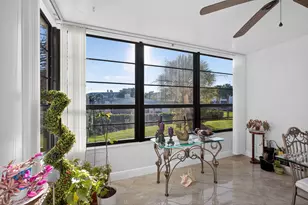 3716 Whitehall Dr, West Palm Beach, FL 33401 - Photo 14