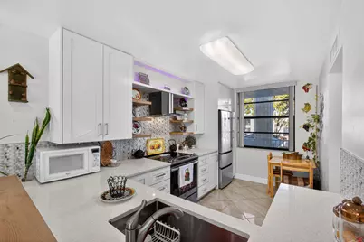 3716 Whitehall Drive #203, West Palm Beach, FL 33401 - Photo 16