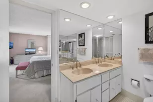 5510 N Ocean Dr, Singer Island, FL 33404 - Photo 22