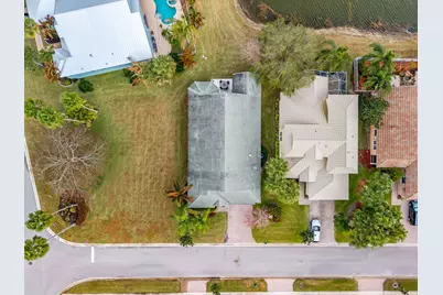 104 NW Willow Grove Avenue, Port Saint Lucie, FL 34986 - Photo 44