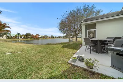 104 NW Willow Grove Avenue, Port Saint Lucie, FL 34986 - Photo 24