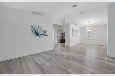 9712 Cherry Blossom Court, Boynton Beach, FL 33437 - Photo 4