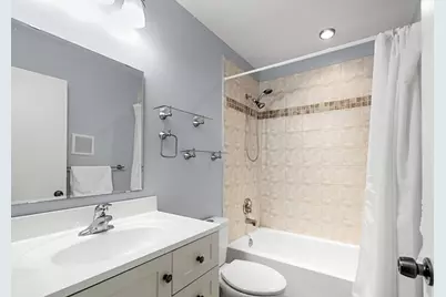 605 Flanders M, Delray Beach, FL 33484 - Photo 10