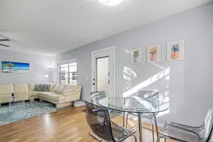 605 Flanders M, Delray Beach, FL 33484 - Photo 8