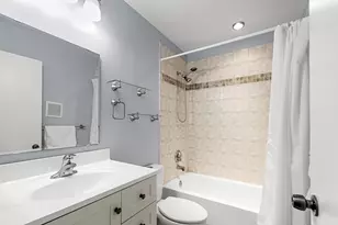 605 Flanders M, Delray Beach, FL 33484 - Photo 10