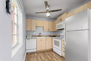 605 Flanders M, Delray Beach, FL 33484 - Photo 1