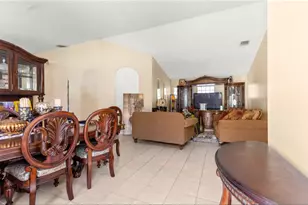 6179 Savannah Way, Lake Worth, FL 33463 - Photo 4