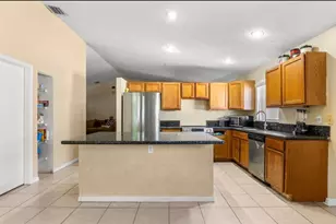 6179 Savannah Way, Lake Worth, FL 33463 - Photo 10