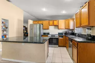 6179 Savannah Way, Lake Worth, FL 33463 - Photo 8