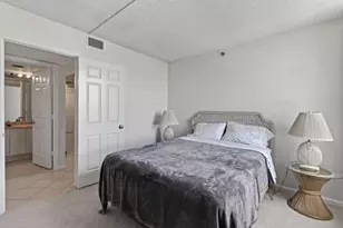 176 Helios Dr, Jupiter, FL 33477 - Photo 32