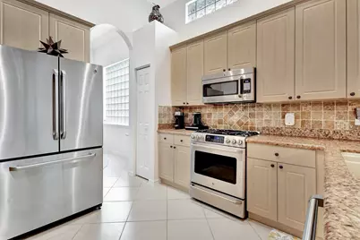 10732 Grande Boulevard, West Palm Beach, FL 33412 - Photo 8