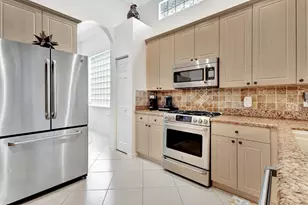 10732 Grande Blvd, West Palm Beach, FL 33412 - Photo 8