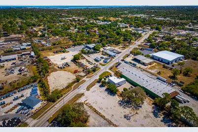 405 Angle Road, Fort Pierce, FL 34947 - Photo 14