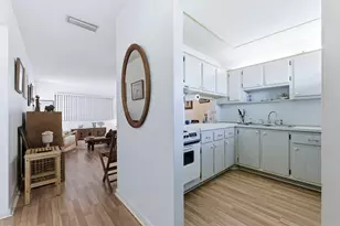 2615 N Garden Dr, Lake Worth, FL 33461 - Photo 4