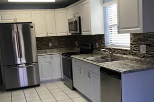 5890 SE Wilsie Dr SE, Stuart, FL 34997 - Photo 2