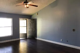 5890 SE Wilsie Dr SE, Stuart, FL 34997 - Photo 4