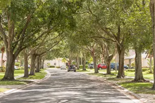 4907 Boxwood Cir, Boynton Beach, FL 33436 - Photo 2
