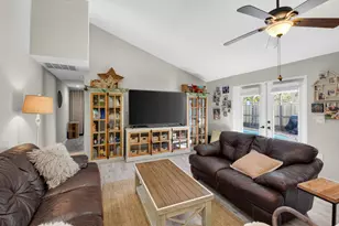 9842 Boca Gardens Trail, Boca Raton, FL 33496 - Photo 8