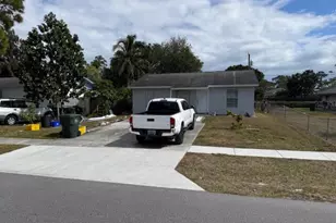 448 Perry Ave, Greenacres, FL 33463 - Photo 2