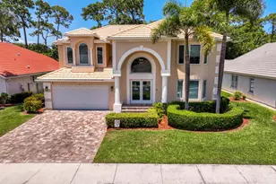 172 Bent Tree Dr, Palm Beach Gardens, FL 33418 - Photo 2