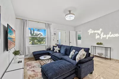 1812 SW 9th Street, Fort Lauderdale, FL 33312 - Photo 2