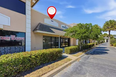 2518 SE Willoughby Boulevard #2518, Stuart, FL  - Photo 2