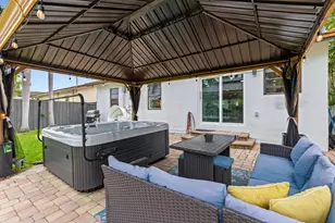 210 SE Park St, Dania Beach, FL 33004 - Photo 8