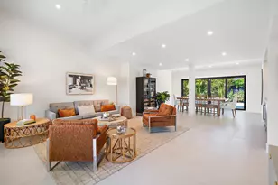 385 Linda Ln, West Palm Beach, FL 33405 - Photo 2