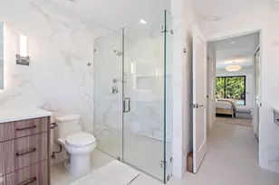 385 Linda Ln, West Palm Beach, FL 33405 - Photo 24