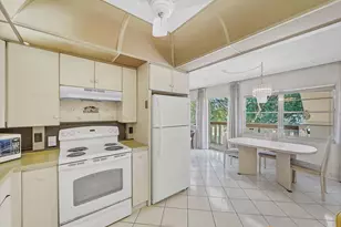 3002 Ventnor, Deerfield Beach, FL 33442 - Photo 6