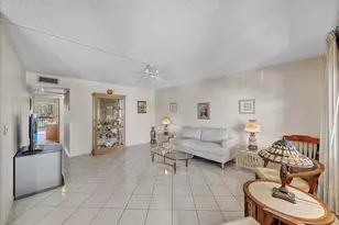 3002 Ventnor, Deerfield Beach, FL 33442 - Photo 10